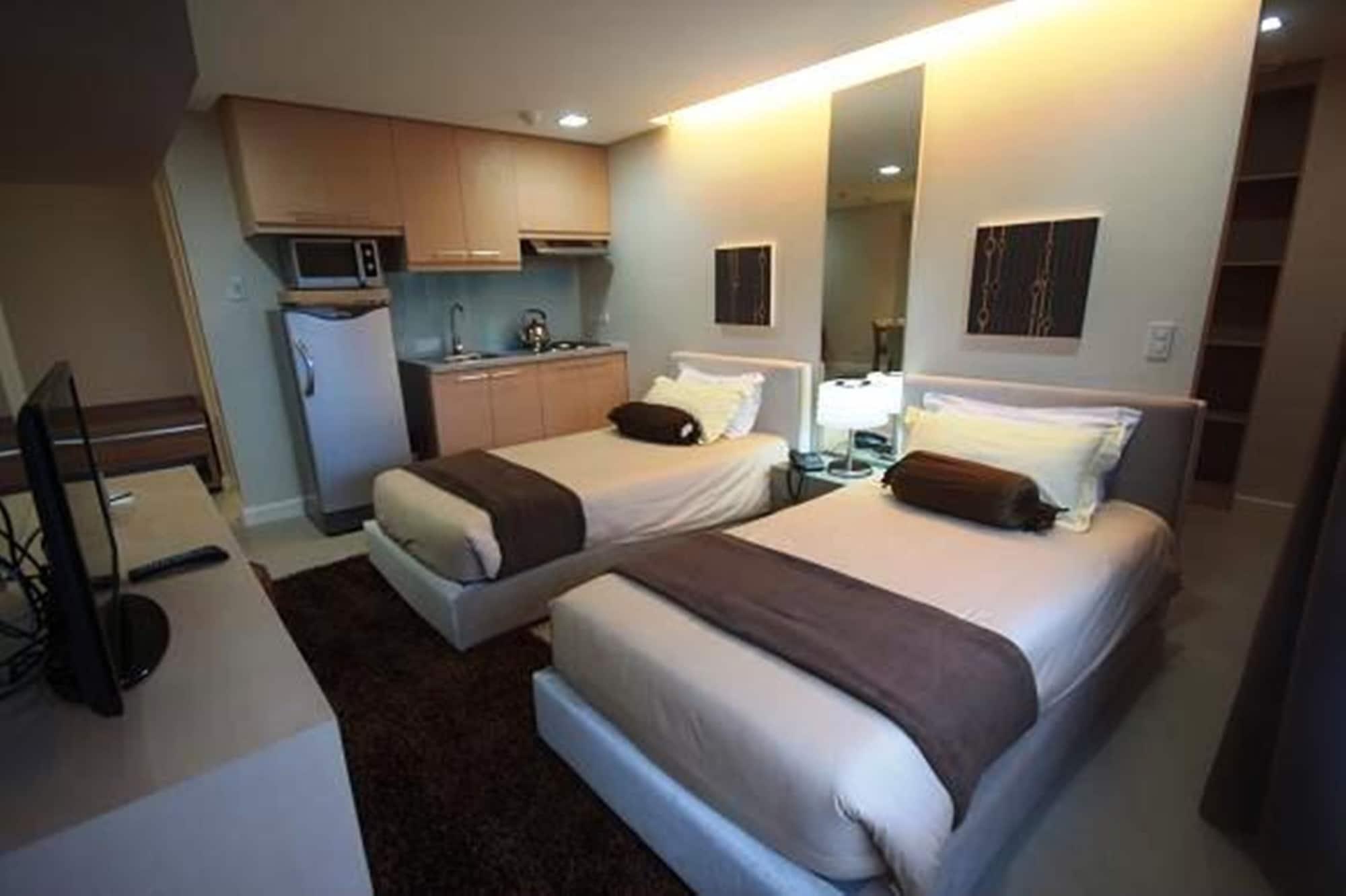 Aparthotel Bsa Twin Towers Mandaluyong Exterior foto