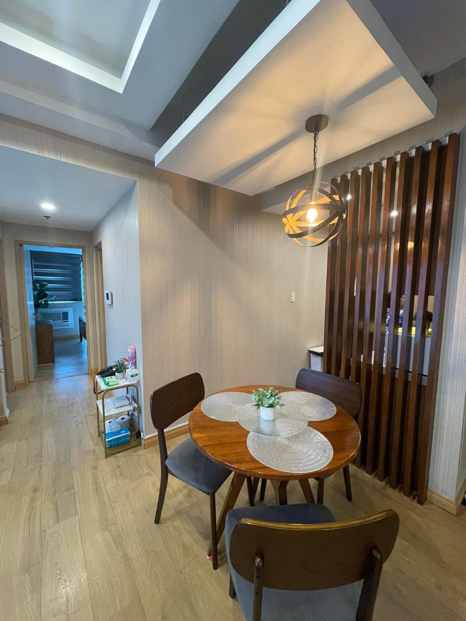 Aparthotel Bsa Twin Towers Mandaluyong Exterior foto